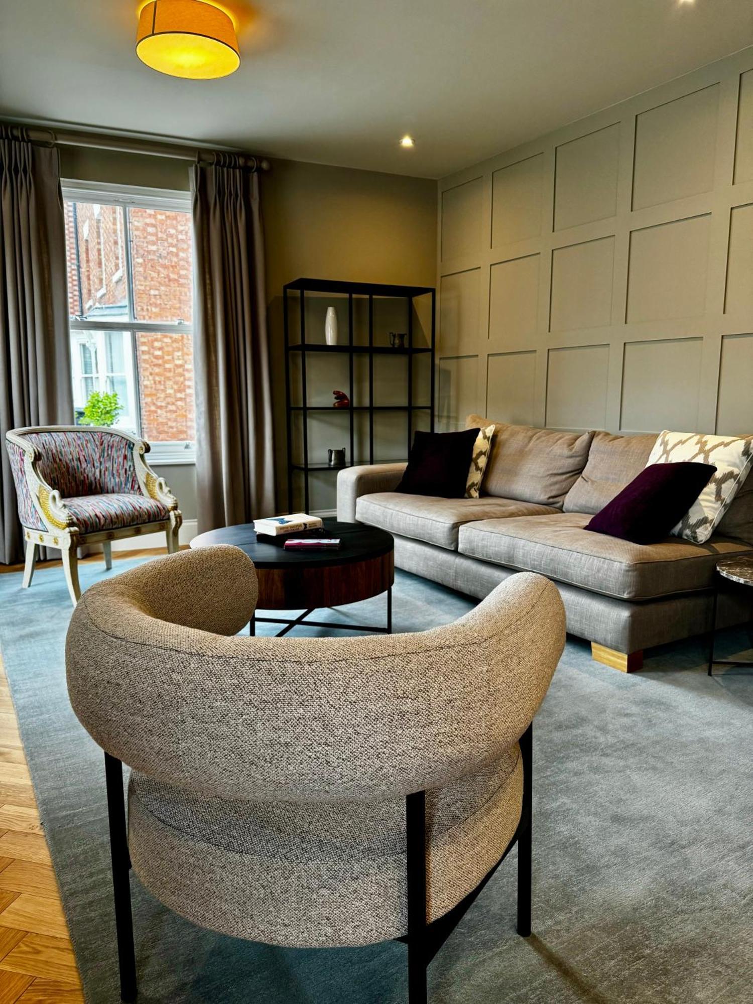 Macbeths Corner High End Luxury Apartment In Centre With Parking ストラットフォード＝アポン＝エイボン エクステリア 写真
