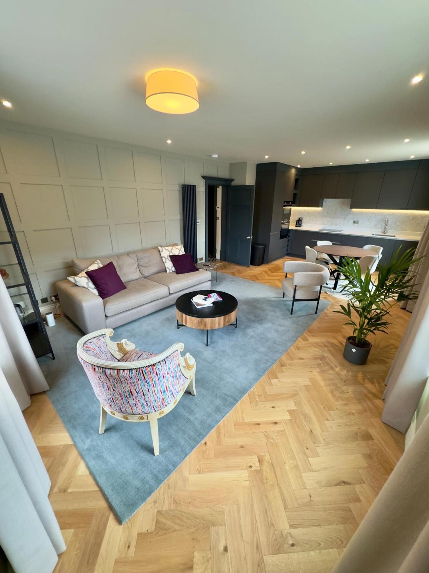 Macbeths Corner High End Luxury Apartment In Centre With Parking ストラットフォード＝アポン＝エイボン エクステリア 写真